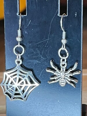 Dangle Charm Earrings Insects - image6